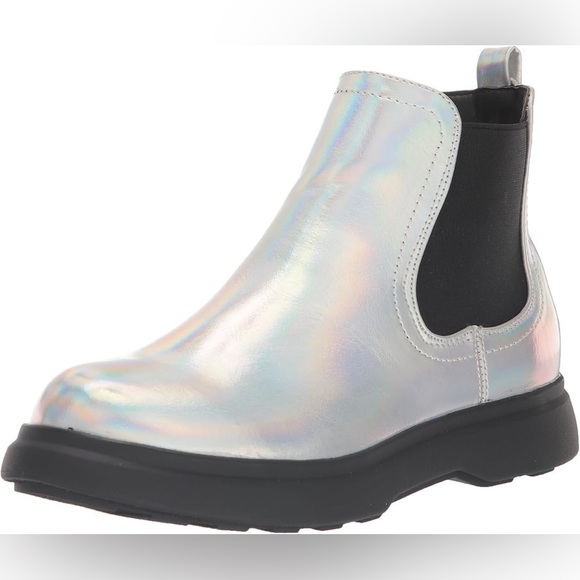 New DV Dolce Vita Cole Ankle Boots Iridescent Metallic Moon Boots Sz 4 - Picture 15 of 15